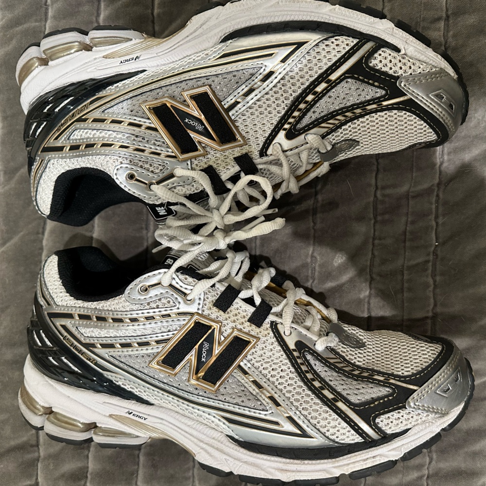 New Balance 1906R